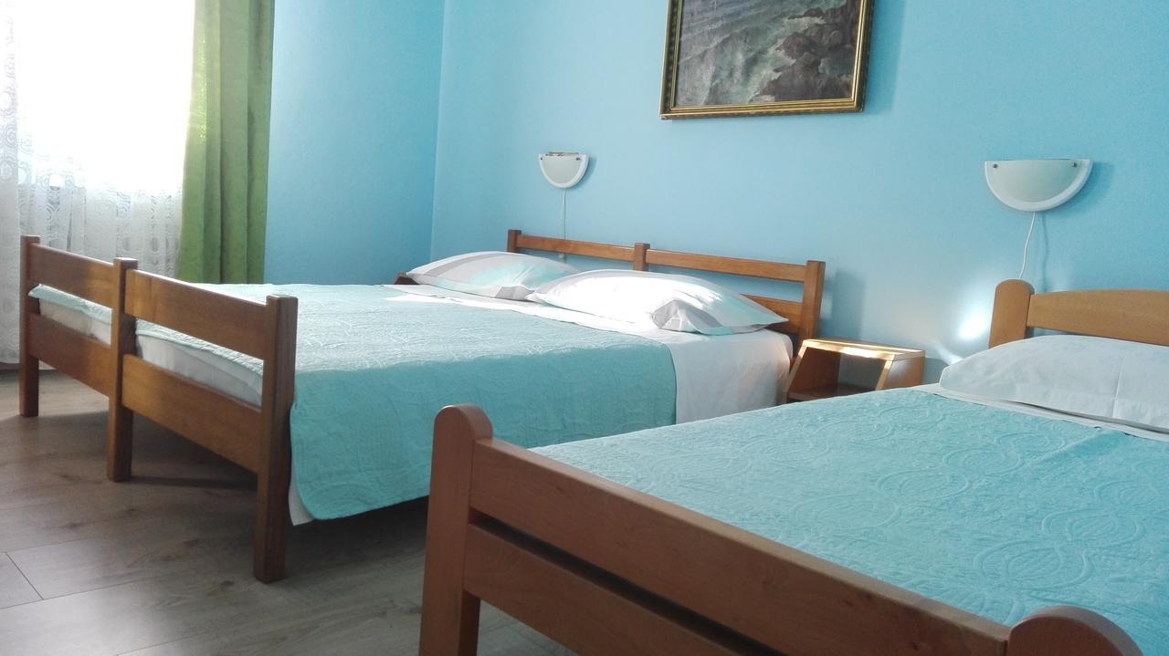 Apartments Angela Biograd Na Moru Extérieur photo